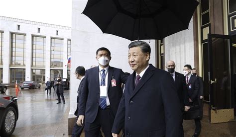Japan, China leaders begin visits to rivals in Ukraine war
